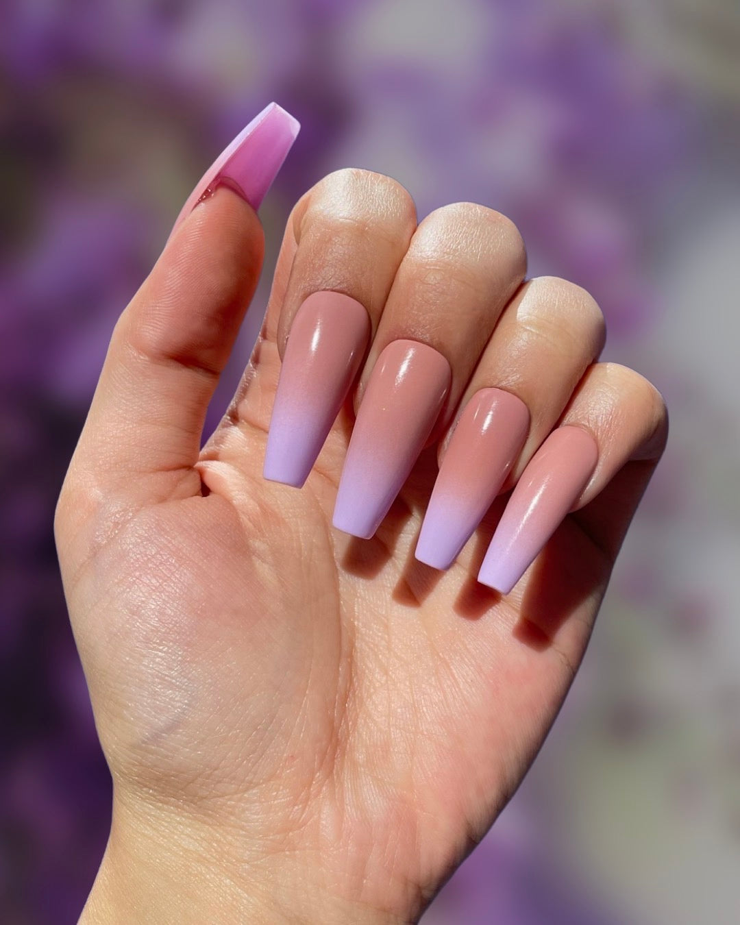 Turn your hands into a living work of art with ombre nails, bringing a fresh feeling and unique style