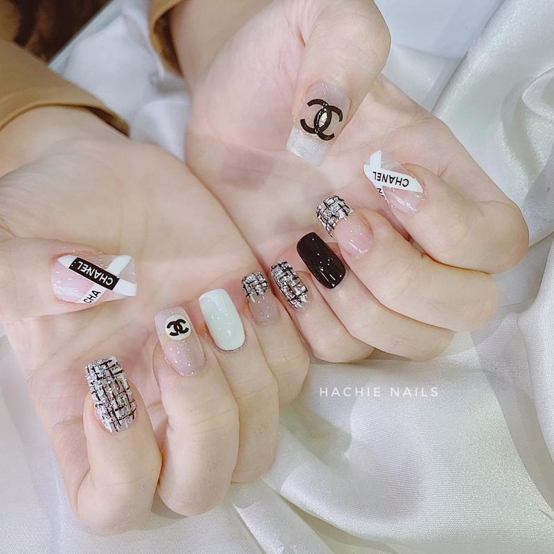 Elegant chanel-inspired nail designs with elegant styling — design 2
