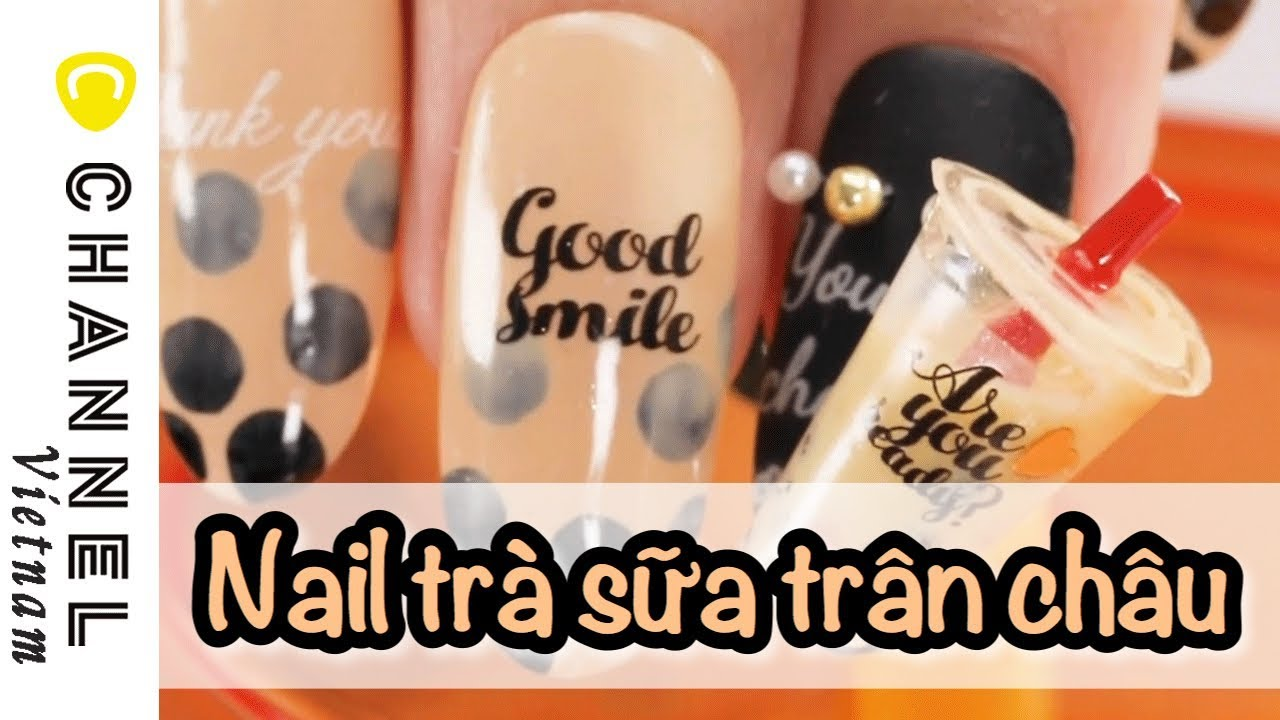 Milky tea-colored nail designs — design 42