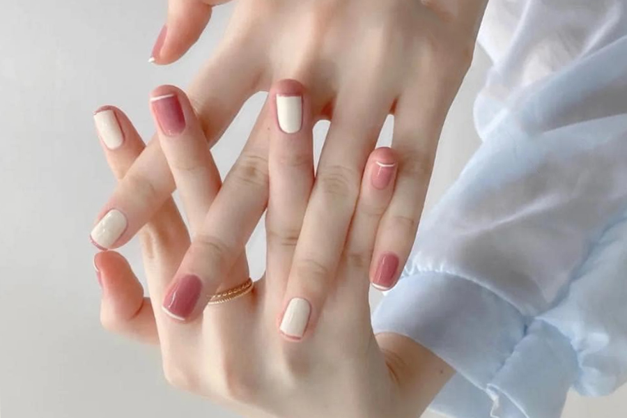Khám phá sự phối hợp tuyệt vời của nail 2 màu.