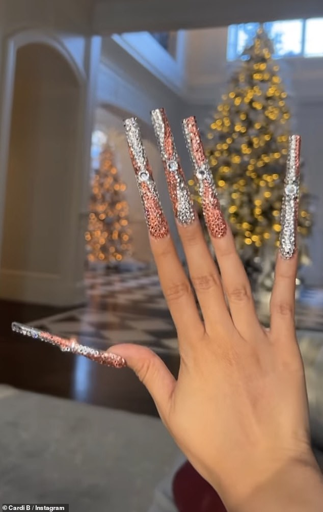 Mẫu nail 39