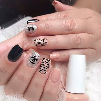 Mẫu nail 40