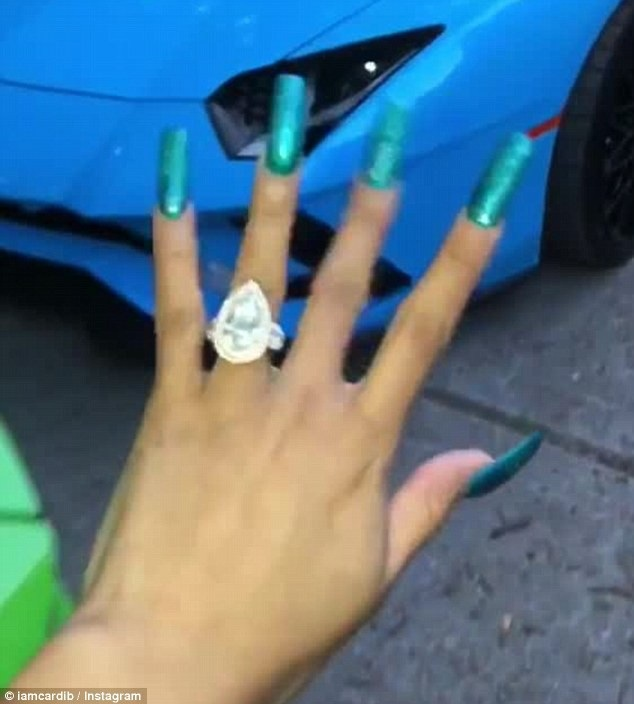 Mẫu nail 37