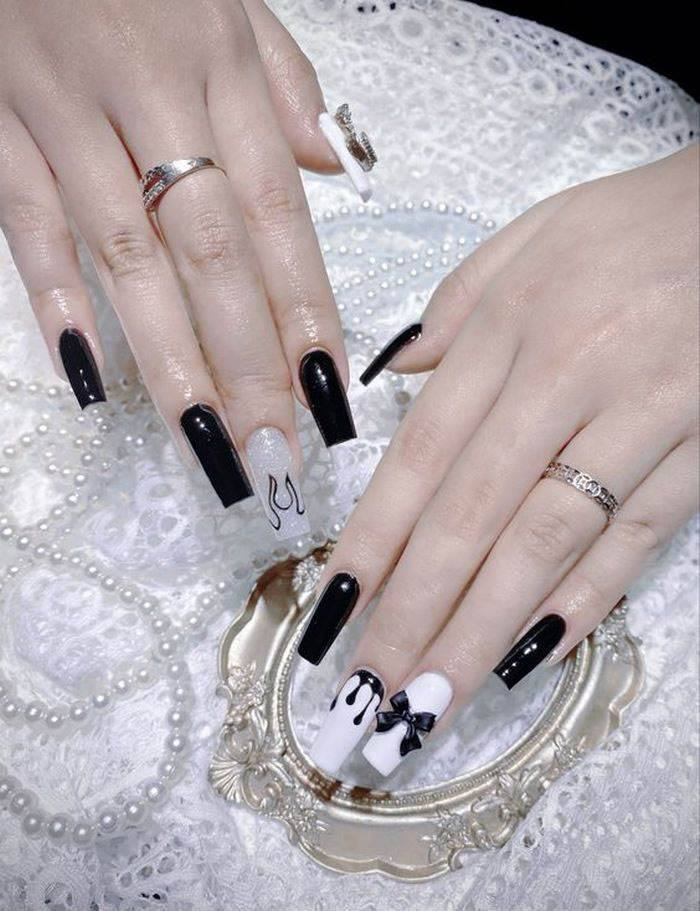 Personality square nail design