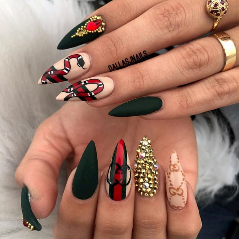 Luxury gucci-inspired nail designs with elegant styling — design 29