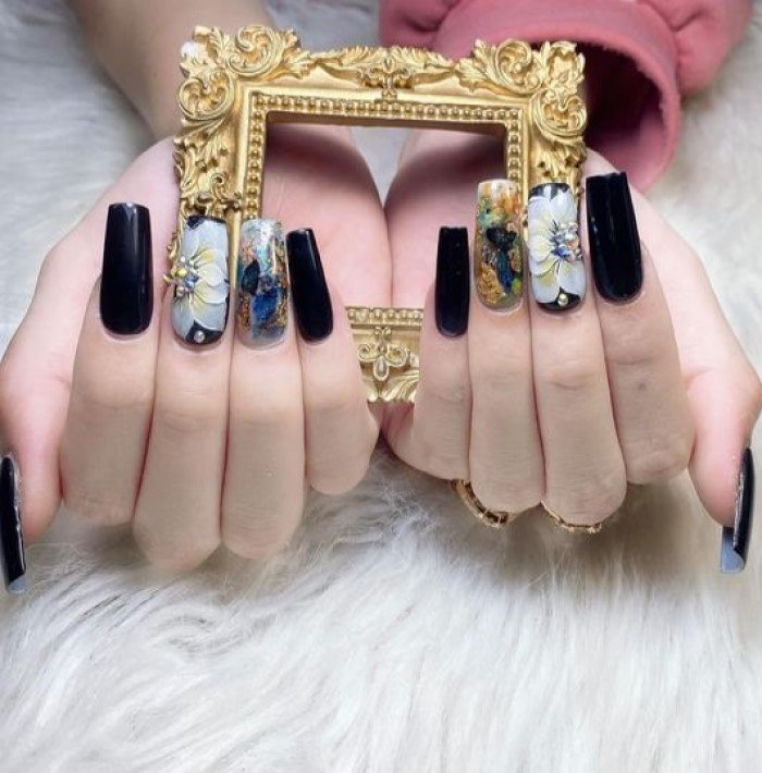 Chic black nail designs with black accents — design 44