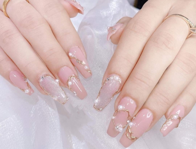 Nail tay bánh bèo – Sự tinh tế và duyên dáng!