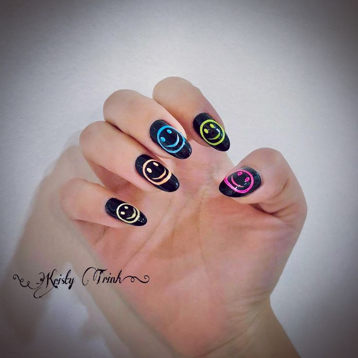 Inspire joy every day with smiley nails, a great way to express love and happiness