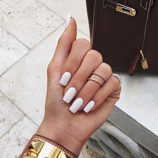 Mừng tuổi mới với những mẫu móng sinh nhật đặc biệt, làm cho ngày này trở thành một kỷ niệm đẹp và đáng nhớ