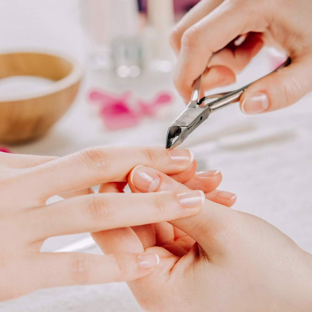 Nâng tầm phong cách với sự lựa chọn tinh tế của mẫu móng kem chảy, là điểm nhấn không thể bỏ qua
