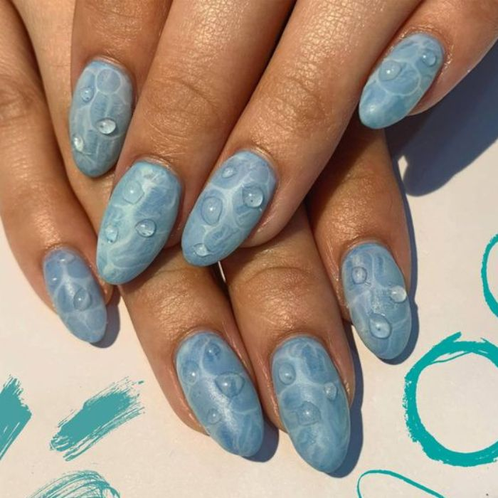 Nail nước sẽ tự nhiên hơn khi bạn chọn đúng gam màu móng