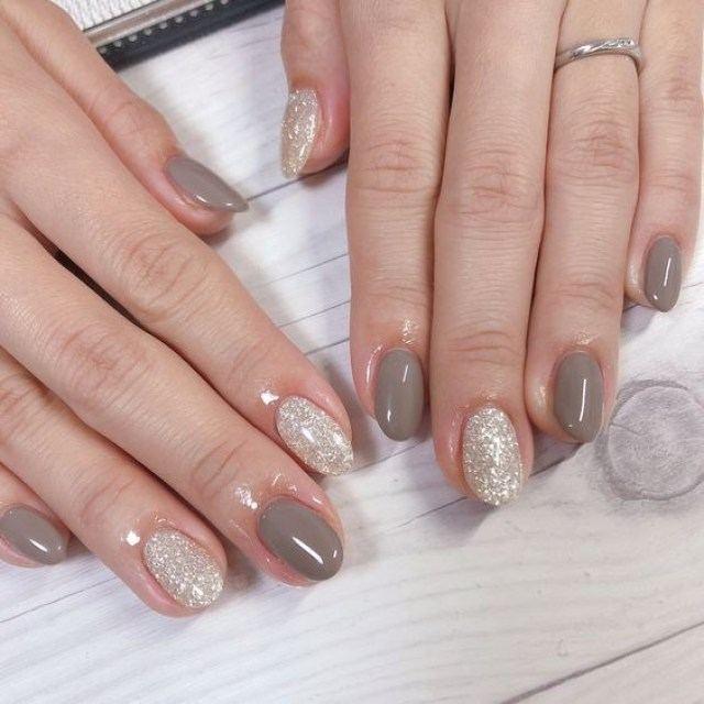 Nail model 35