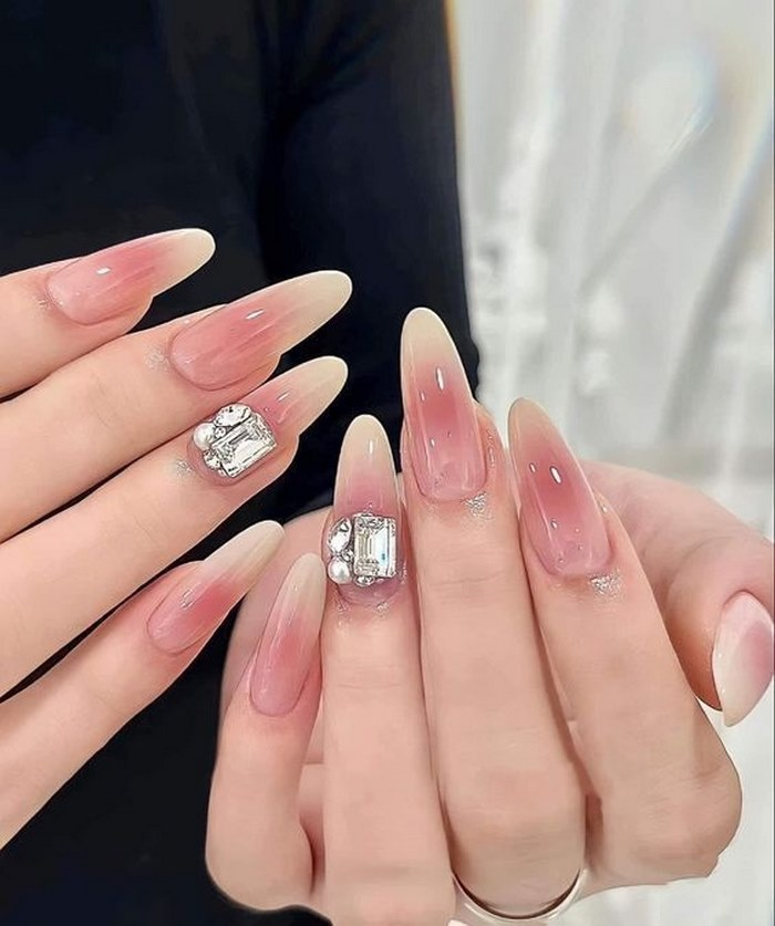 Soft pink jelly nail designs with rhinestones, pink accents — design 41