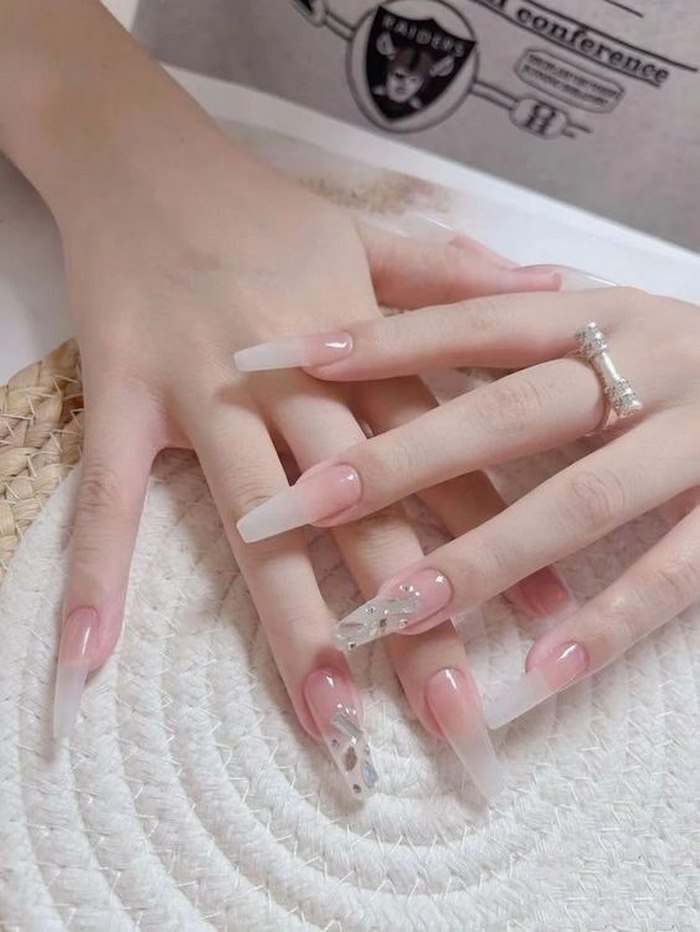 Soft pink jelly nail designs with rhinestones, pink accents — design 15