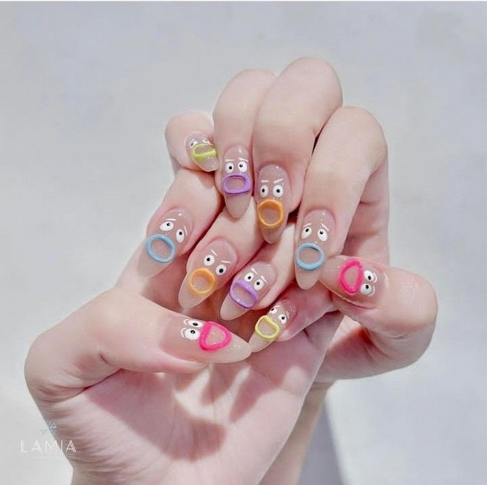Interesting nail designs highlight youthful and dynamic looks