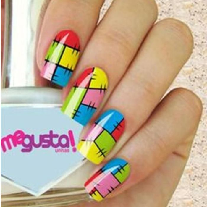 Colorful rainbow nail designs with seven-color palette — design 4