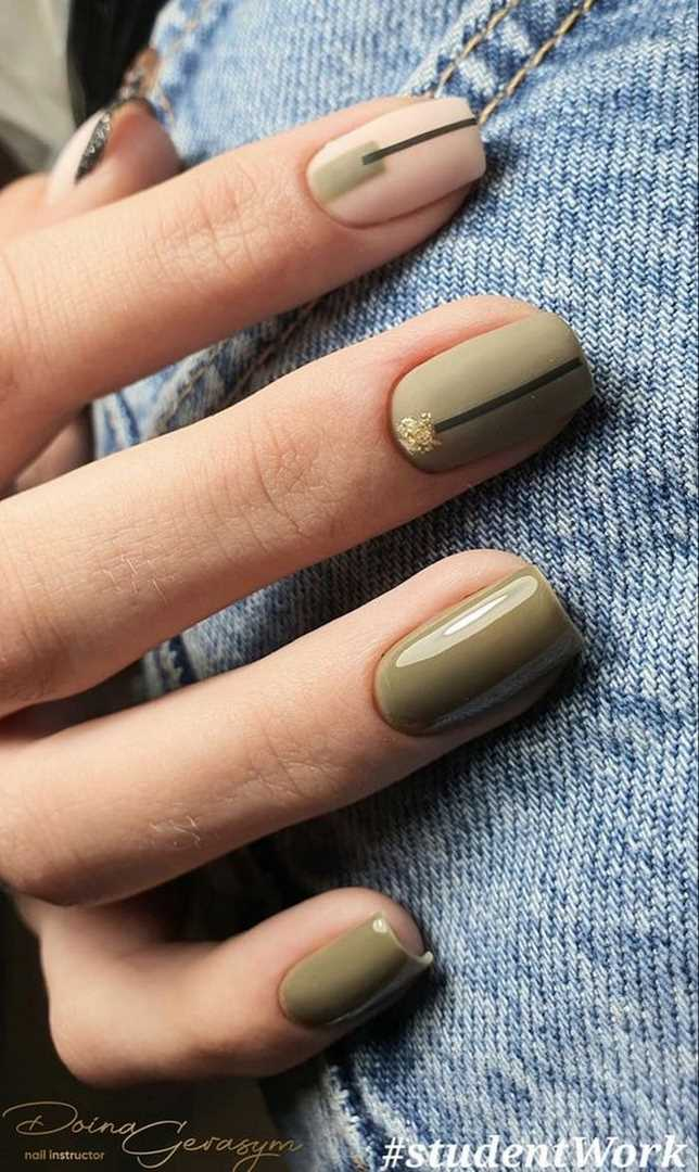 ザラザラとツルツルのアボカドネイルが美しいアボカドブルーモデル