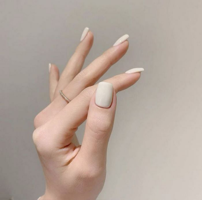 Suggested outstanding white nail designs