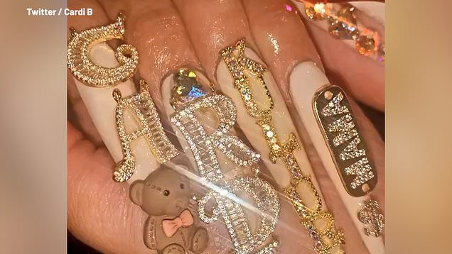 Mẫu nail 43