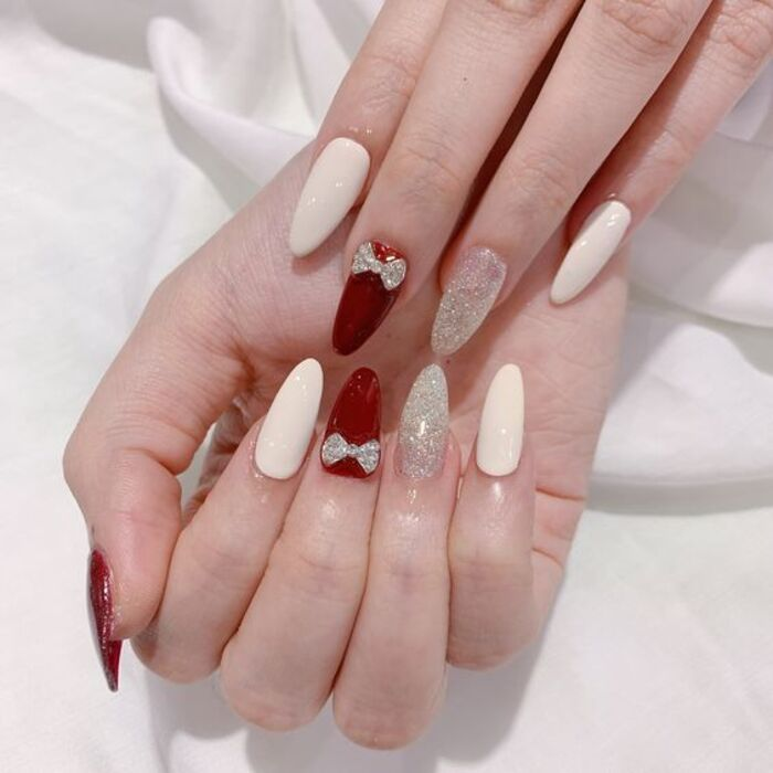 Unique red and white nail color
