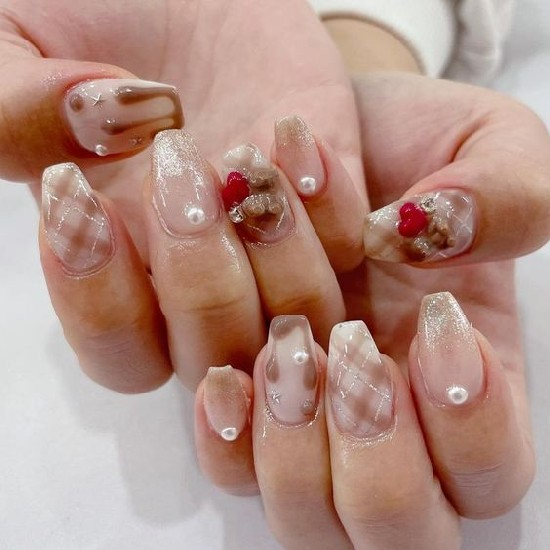 Beautiful party nail designs