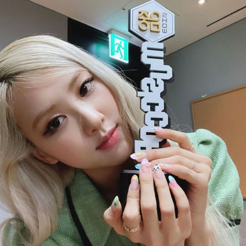 ネイルデザイン 24