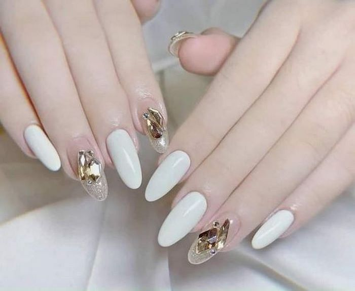 Super impressive stone nail color suggestions