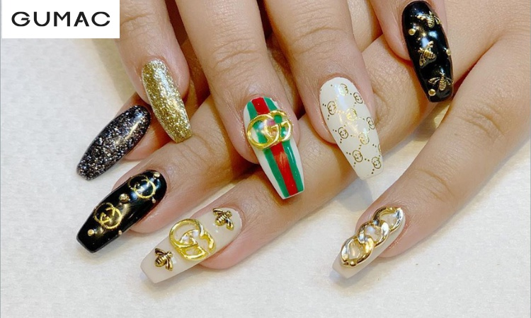 Luxury gucci-inspired nail designs — design 26