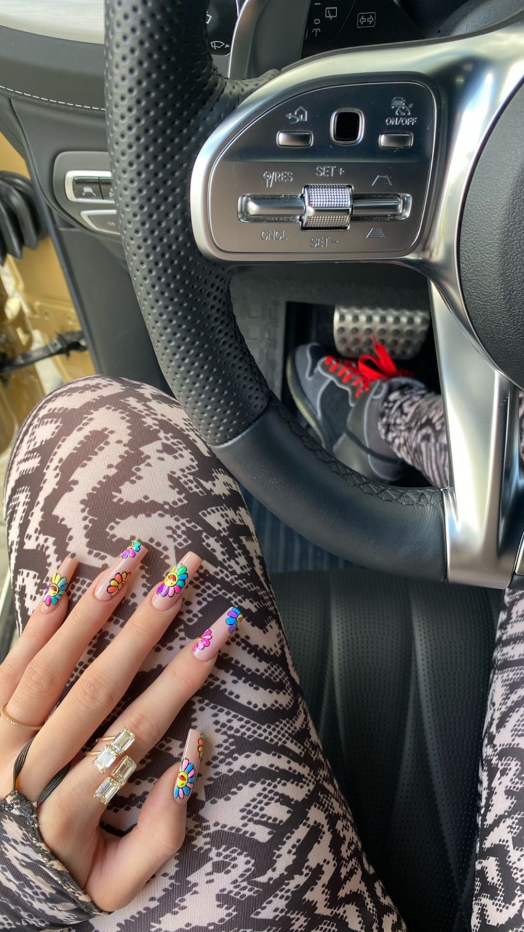 Mẫu nail 33