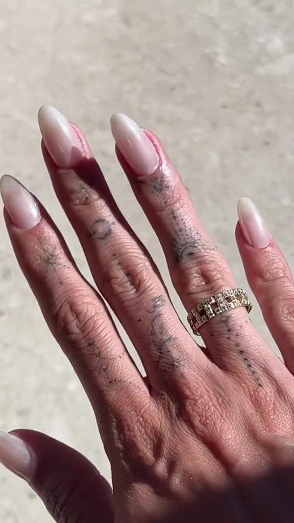 Mẫu nail 39