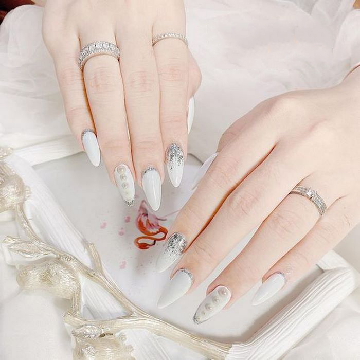 Chic white nail design for her