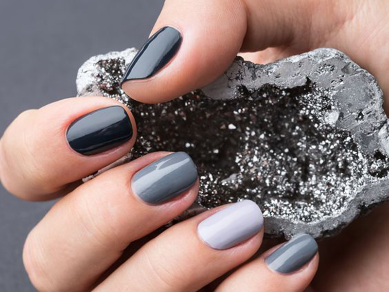 Nail model 42