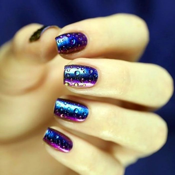 Mẫu nail tinh tế, cho đôi tay thêm quyến rũ khi kết hợp với gam màu xu hướng
