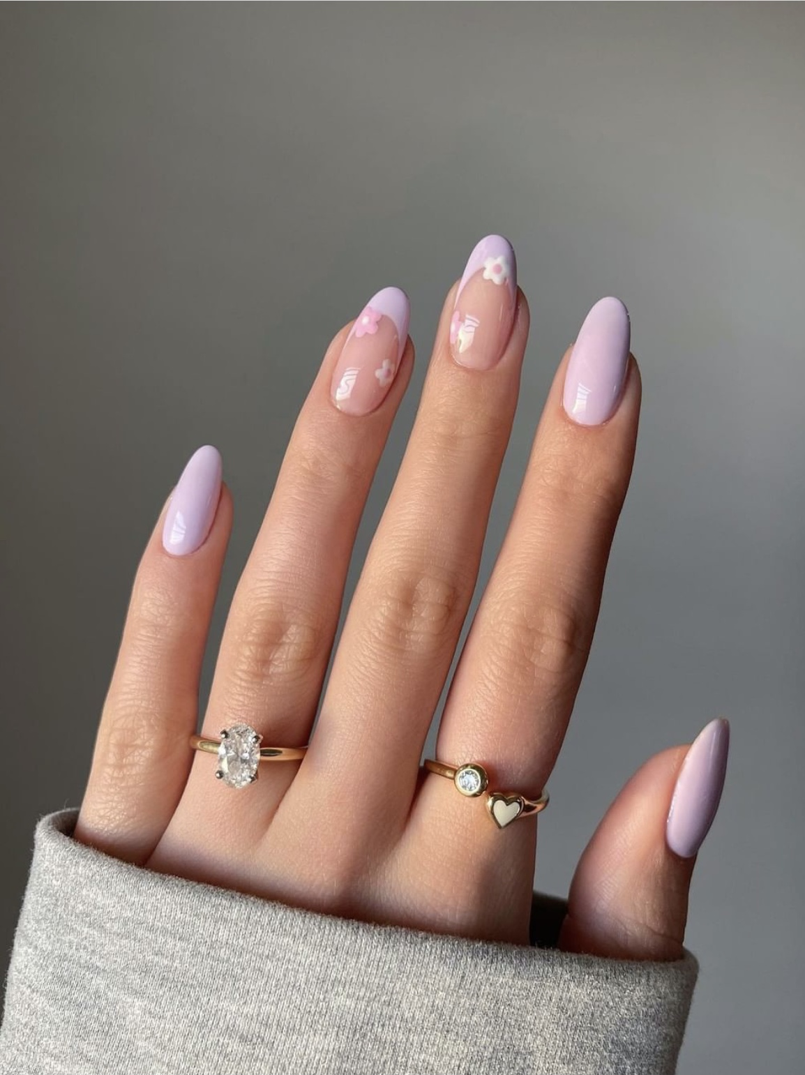 Đỉnh cao của sự sáng tạo: Móng acrylic tinh xảo