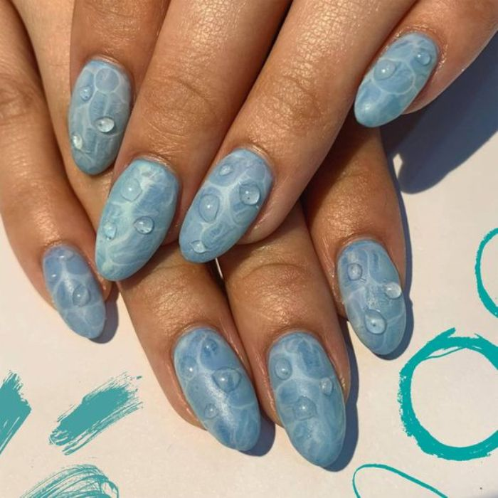 Mẫu nail được đánh giá cao về thiết kế tối giản nhưng vẫn đảm bảo sự sang trọng