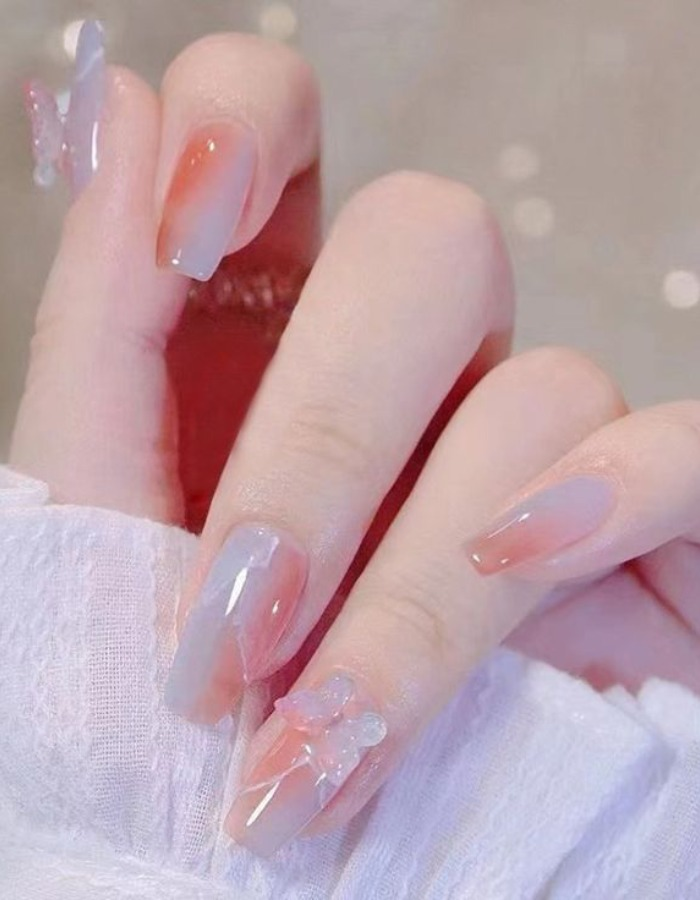 Beautiful two-color jelly nail designs with fancy bows