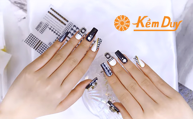 Nail model 49
