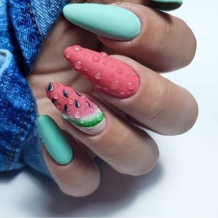 Bên cạnh những mẫu nail sang chảnh, các mẫu nail đáng yêu cũng được ưu ái hơn bao giờ hết