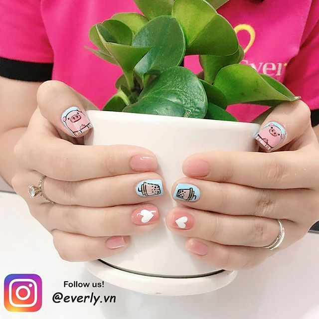 Milky tea-colored nail designs — design 30