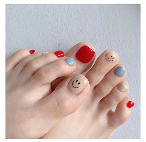 Pamper yourself with smiley face nail designs, a nail style full of color and vitality that brightens your day.