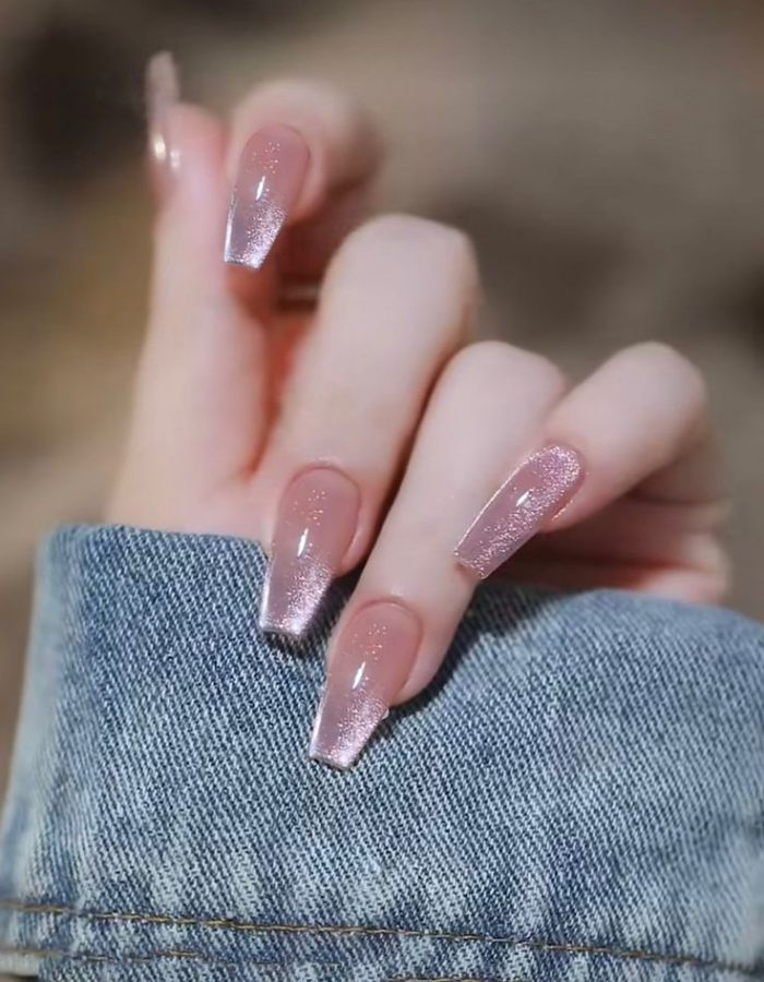 Trendy cat's eye jelly nail polish for long nails