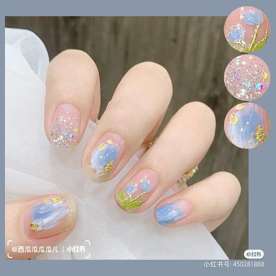 Floral nail design with motifs