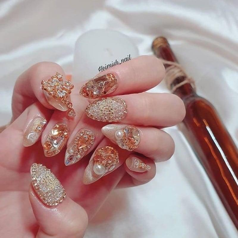 Sparkling rhinestone nail designs — design 33