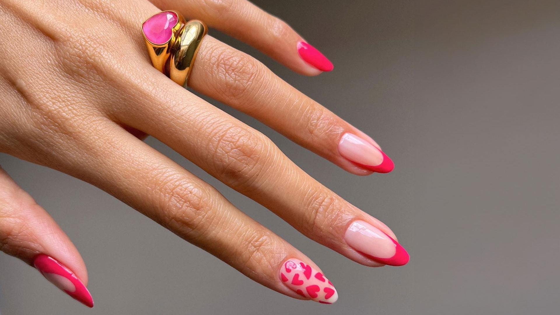 Romantic valentine nail designs — design 49