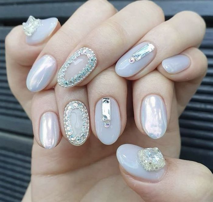 Simple white nails