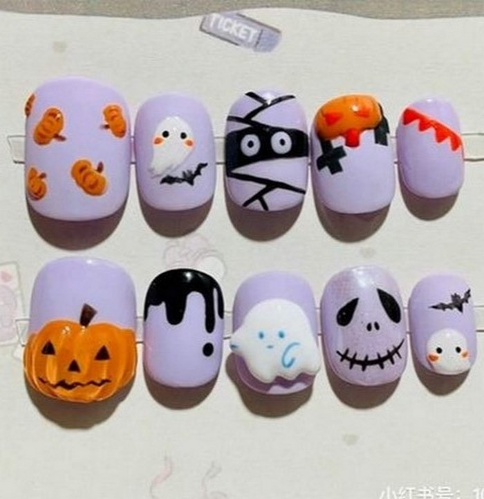 Cartoon nails, sophistication and innocence on the fingers