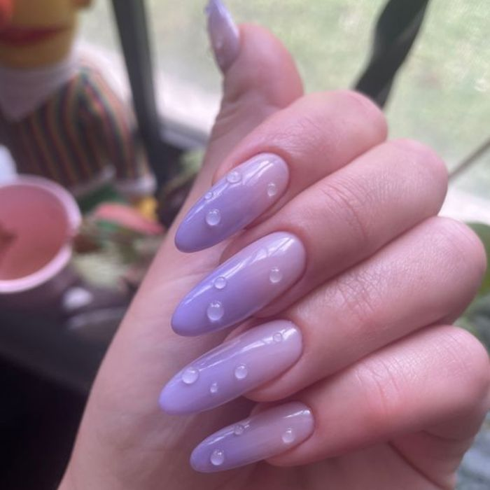 Mẫu nail luôn thể hiện được dấu ấn cá nhân và đầy tinh tế