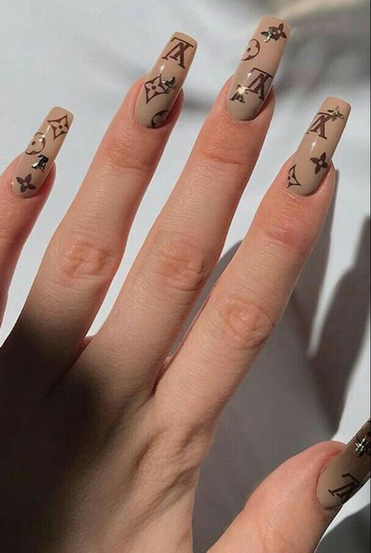Mẫu nail 24