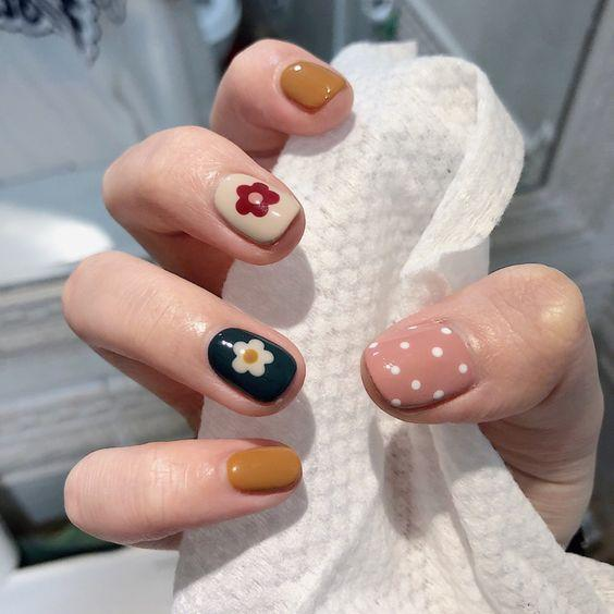 Mẫu nail 58